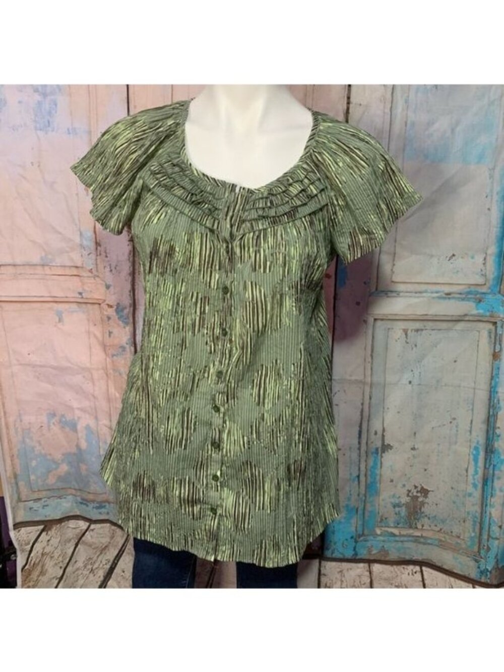 Laura Scott Small Green & Brown Crinkle Blouse With Scoop Neckline & Pleated Det